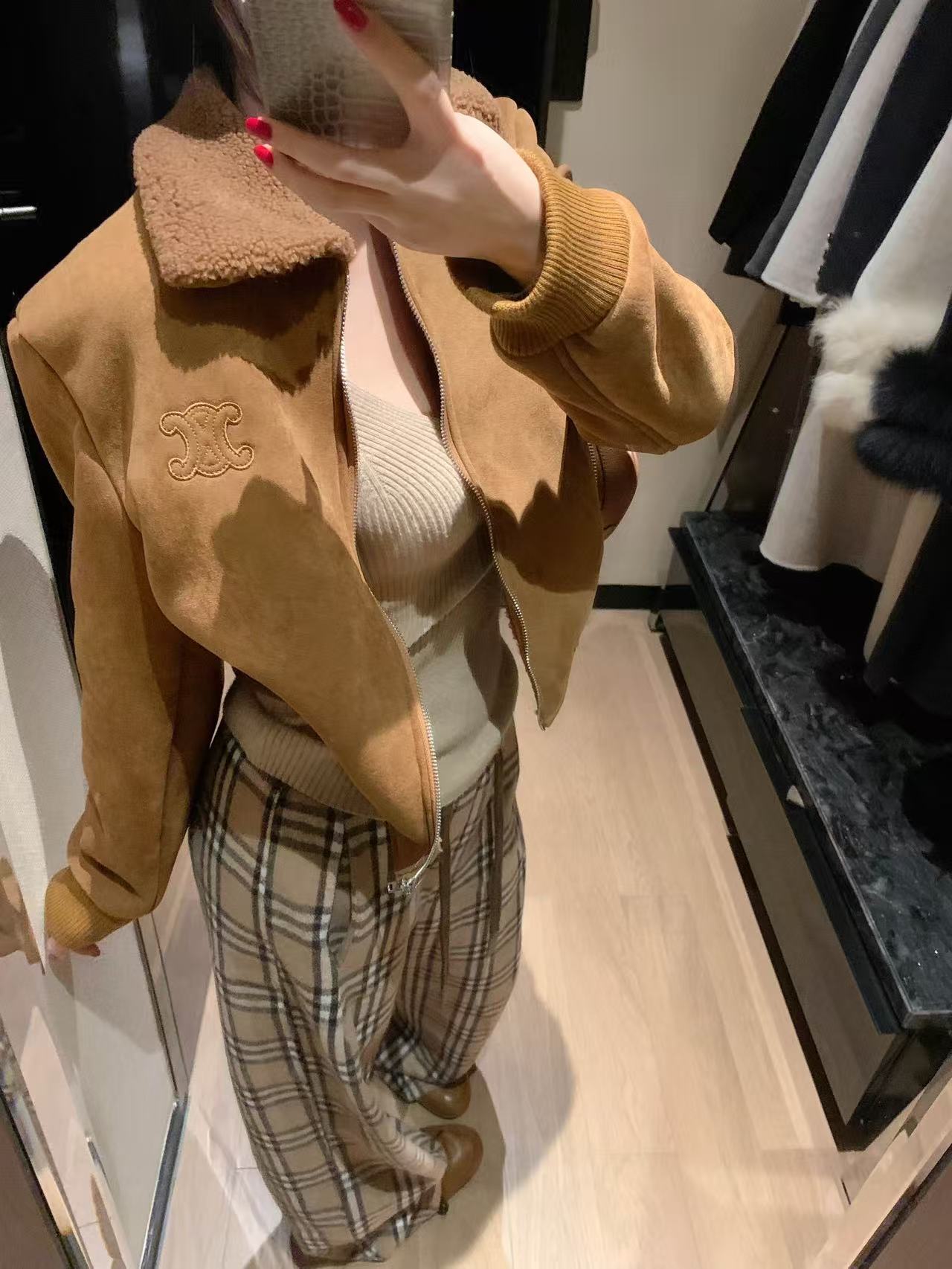 M1UM1U凱旋門ラムウール コート【50％割引+送料無料】