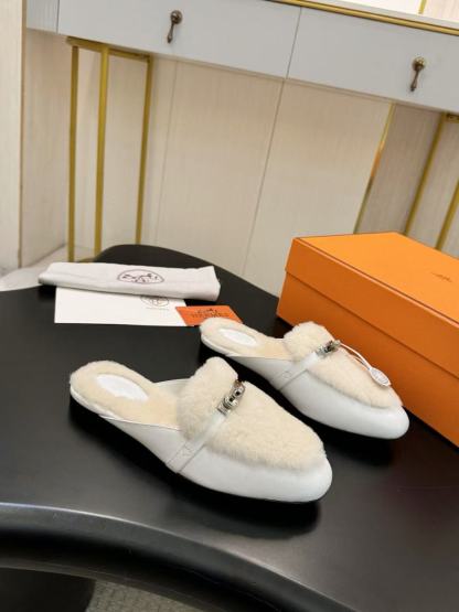 HERME5 高品質ウールスリッパ【50％割引+送料無料】