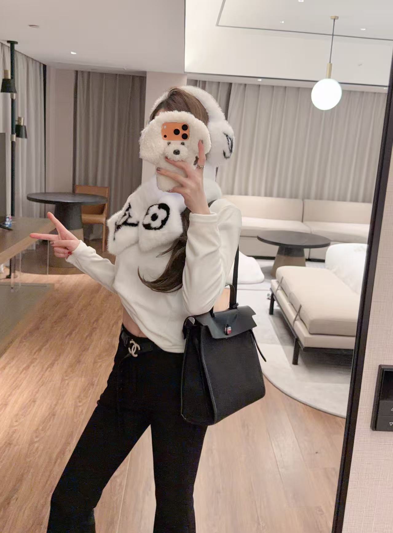 LVクローバーイヤーマフ＋スカーフ ツーピースセット【50％割引+送料無料】