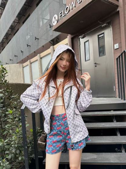 LVプリント ジップアップ フード付きジャケット【50％割引+送料無料】