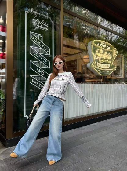 DIOR ニュースペーパーレターTシャツ【50％割引+送料無料】