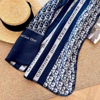 DIORのロゴ入りカラーブロックウールスカーフ【50％割引+送料無料】