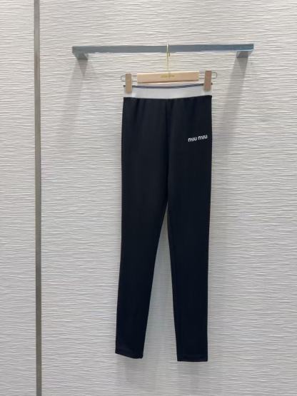 M1UM1U ミニマリスト レター レギンス【50％割引+送料無料】