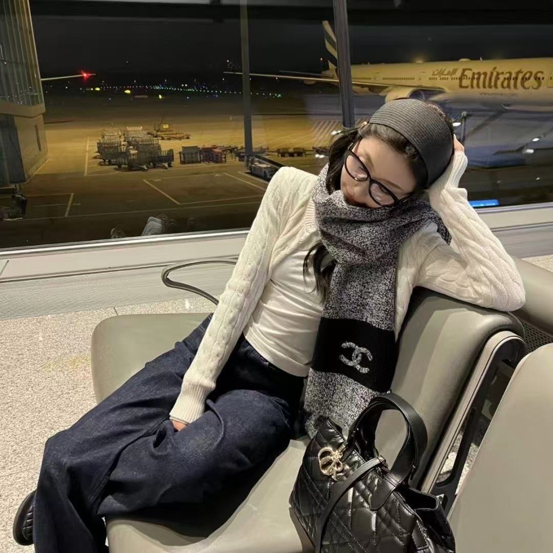 CHANE1 ダブルC カラーブロック カシミアスカーフ【50％割引+送料無料】