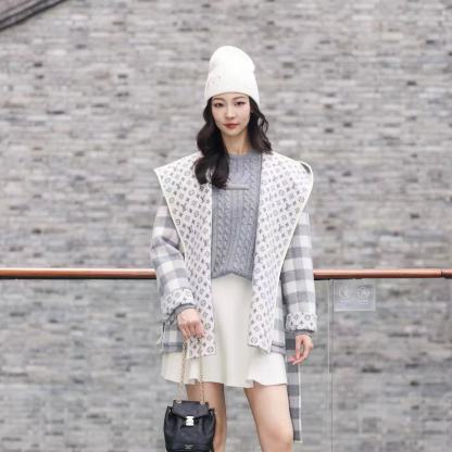 LV 両面チェック柄フード付きジャケット【50％割引+送料無料】