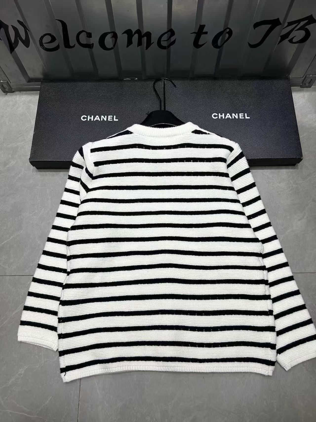 CHANE1 ダブルC ストライプウールカーディガン【50％割引+送料無料】