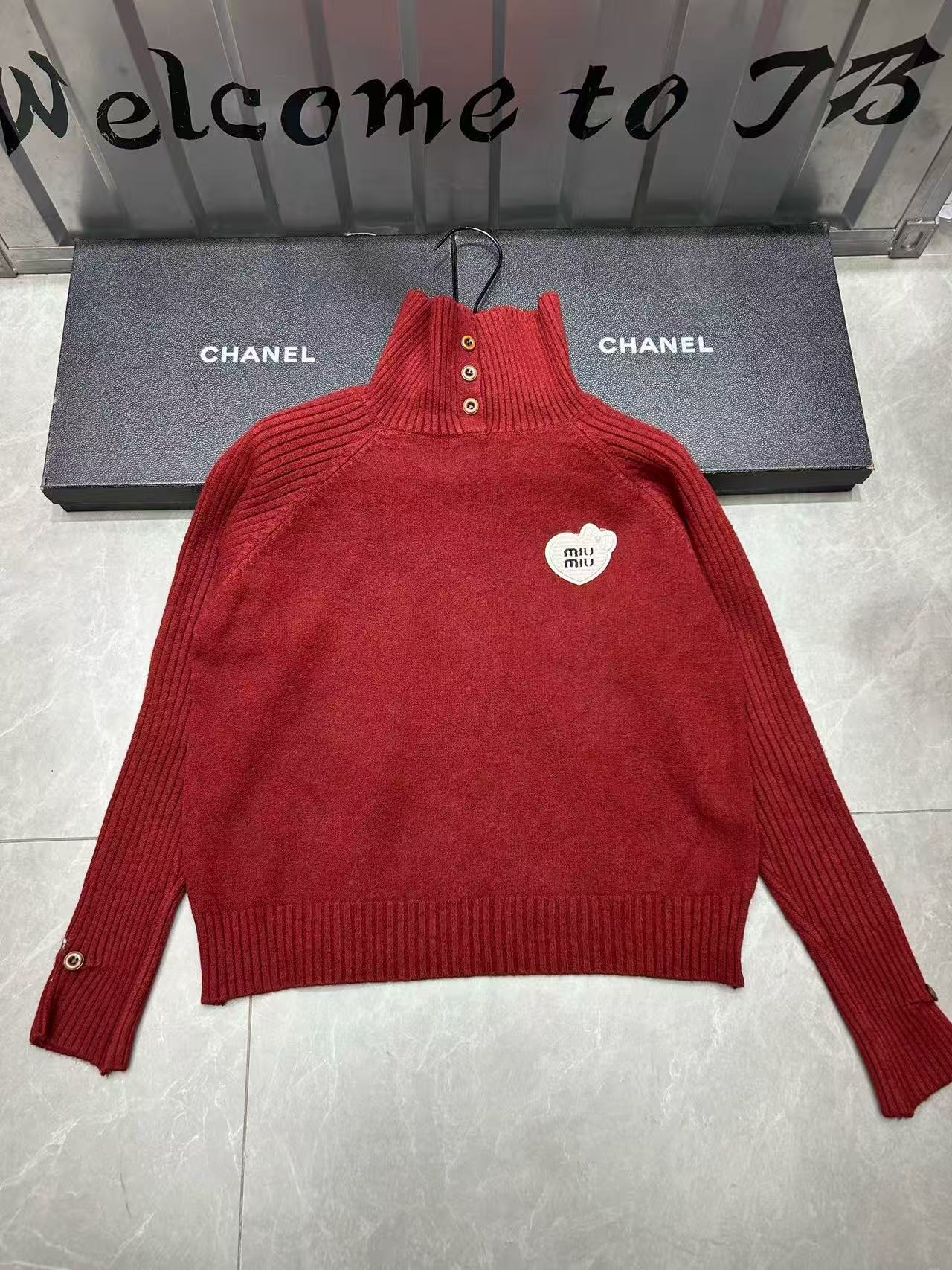 M1UM1U ハイネック ハート型ウールセーター【50％割引+送料無料】