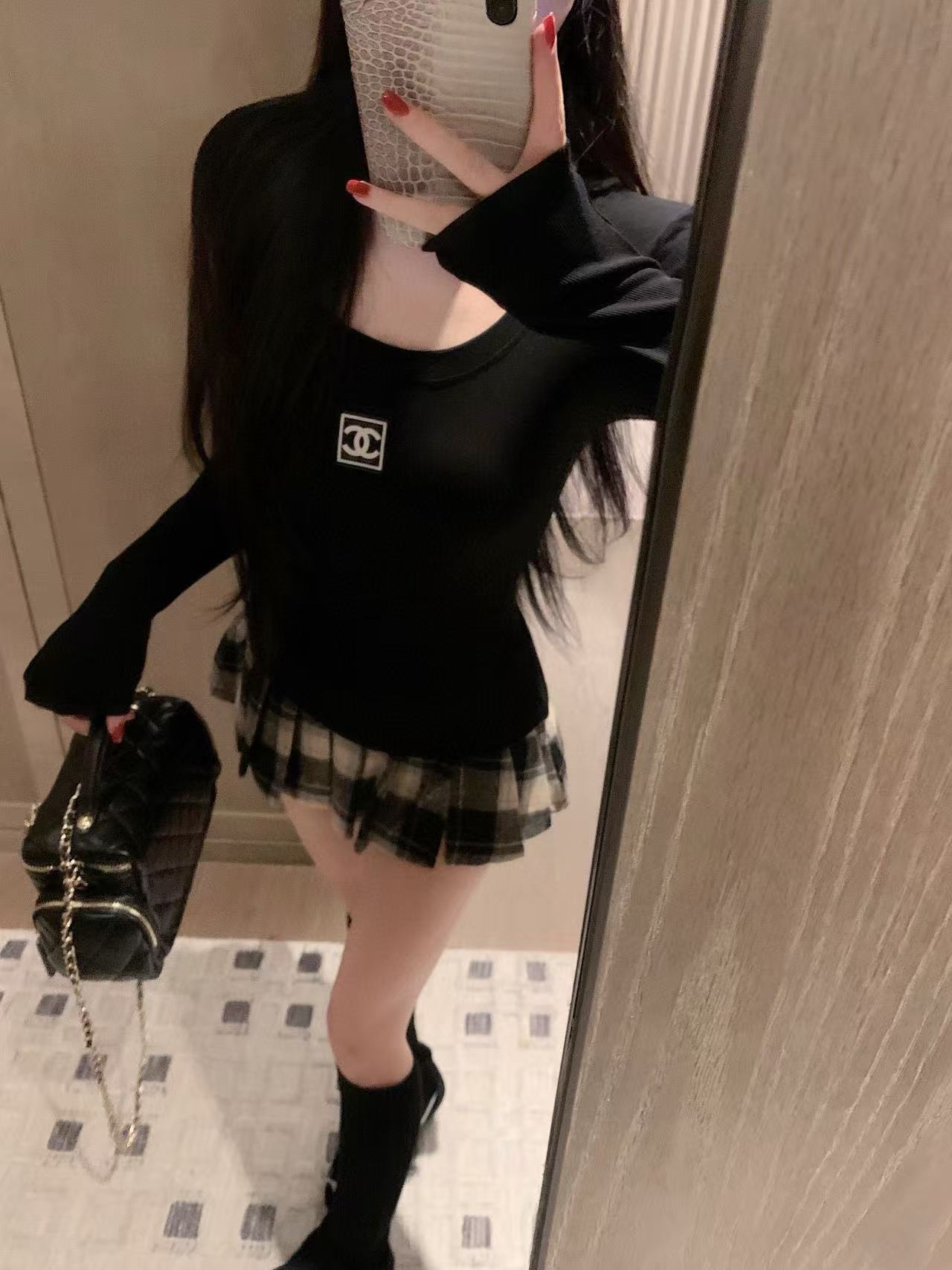 CHANE1 シンプルダブルC ロングスリーブTシャツ【50％割引+送料無料】