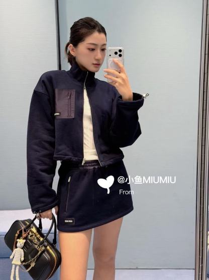 M1UM1U 秋冬 ジッパージャケット+スカート ツーピースセット【50％割引+送料無料】