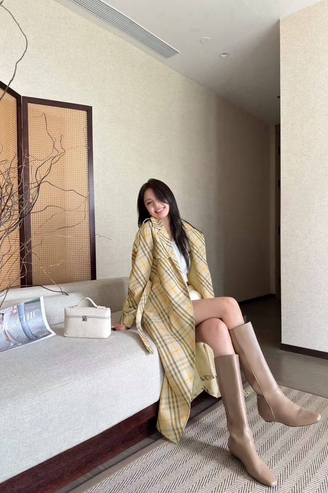 BUR8ERRY チェック柄ベルト付きトレンチコート【50％割引+送料無料】