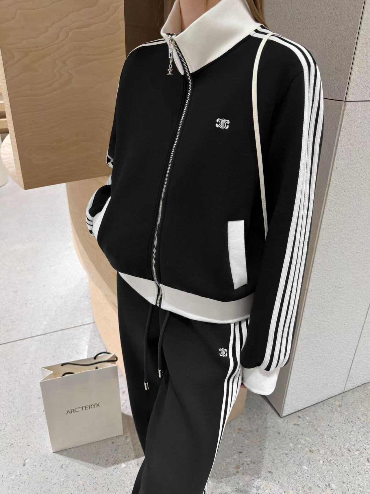 CEL1NE ブラック＆ホワイト カジュアルジャケット＋パンツ ツーピースセット【50％割引+送料無料】