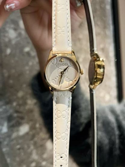 GUCC1 レザーストラップ レディースウォッチ【50％割引+送料無料】