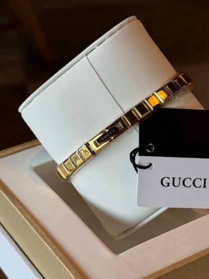 GUCC1 ラウンドダイヤモンドセットレディースウォッチ【50％割引+送料無料】