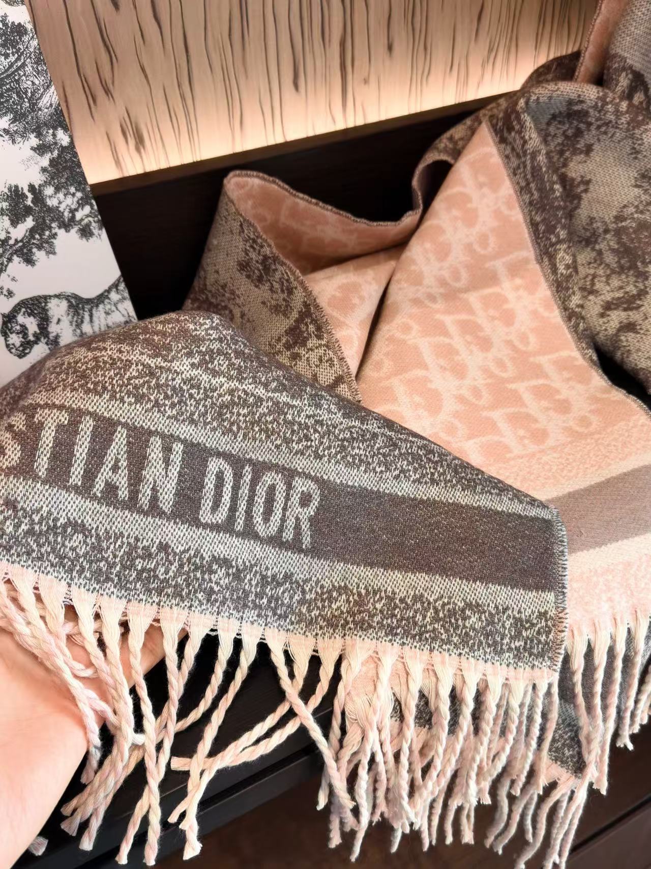 DIOR プリントタッセルカシミアスカーフ【50％割引+送料無料】