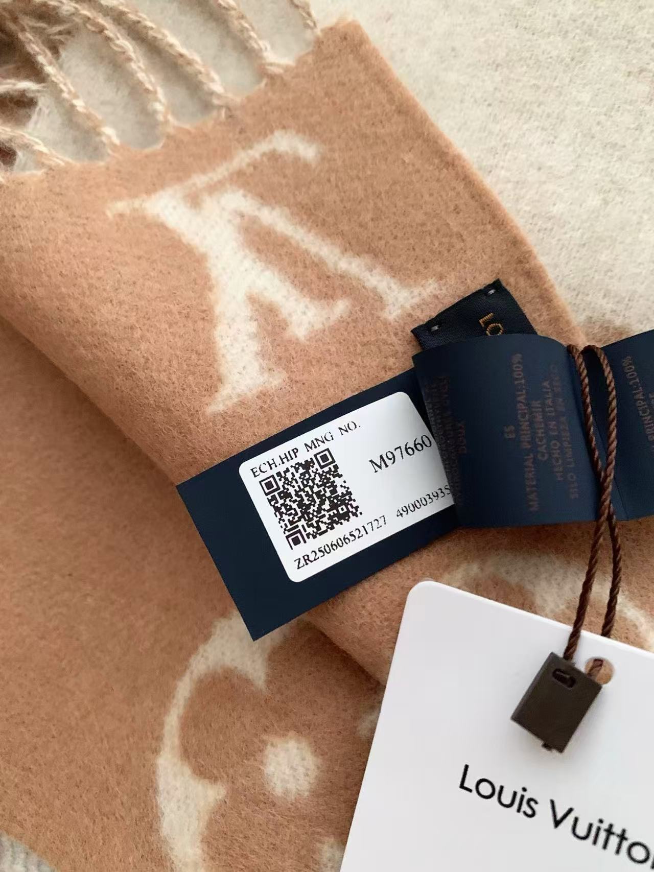 LV四つ葉のクローバータッセルカシミアスカーフ【50％割引+送料無料】