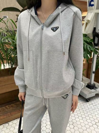 PR4DAトライアングルロゴ フード付きジャケット + パンツ ツーピースセット【50％割引+送料無料】