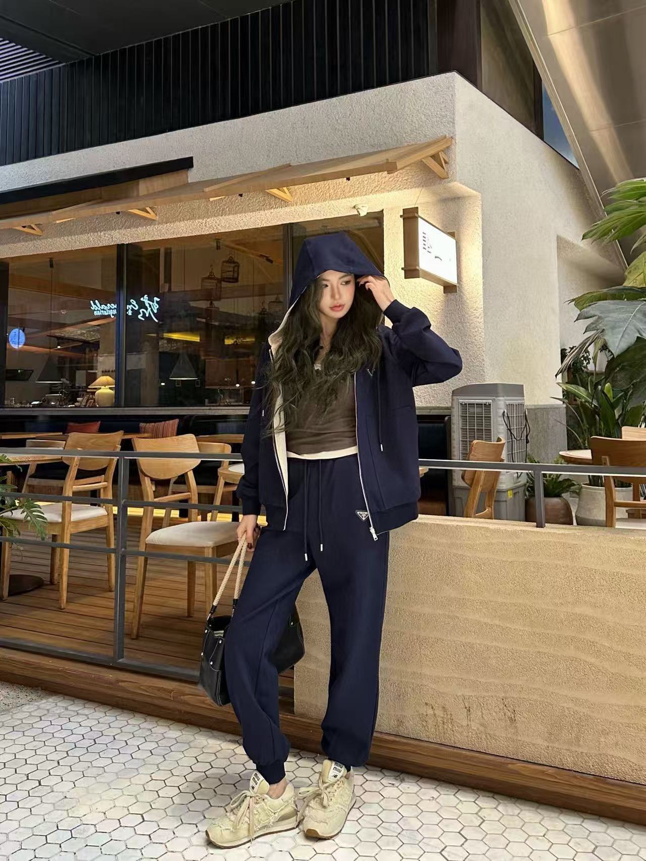 PR4DAトライアングルロゴ フード付きジャケット + パンツ ツーピースセット【50％割引+送料無料】