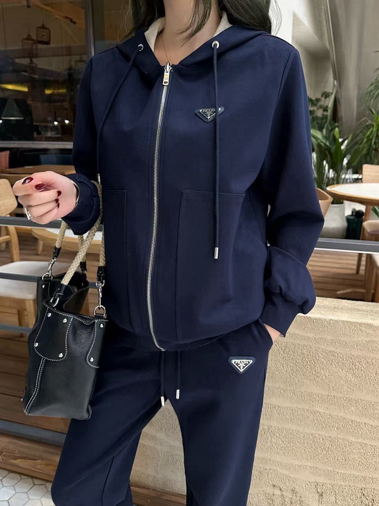 PR4DAトライアングルロゴ フード付きジャケット + パンツ ツーピースセット【50％割引+送料無料】