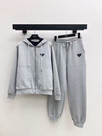 PR4DAトライアングルロゴ フード付きジャケット + パンツ ツーピースセット【50％割引+送料無料】