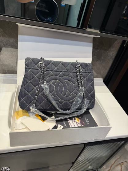 CHANE1 ダブルCチェーンデニムショッピングバッグ【50％割引+送料無料】