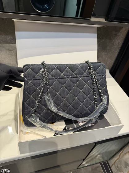 CHANE1 ダブルCチェーンデニムショッピングバッグ【50％割引+送料無料】