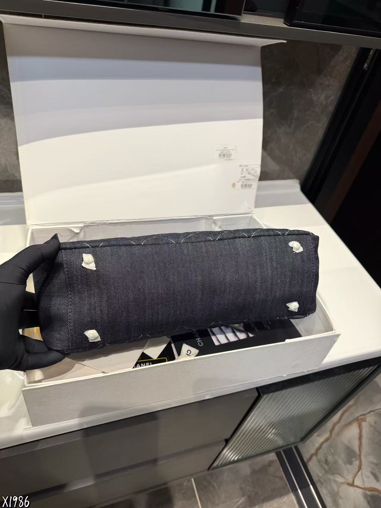 CHANE1 ダブルCチェーンデニムショッピングバッグ【50％割引+送料無料】