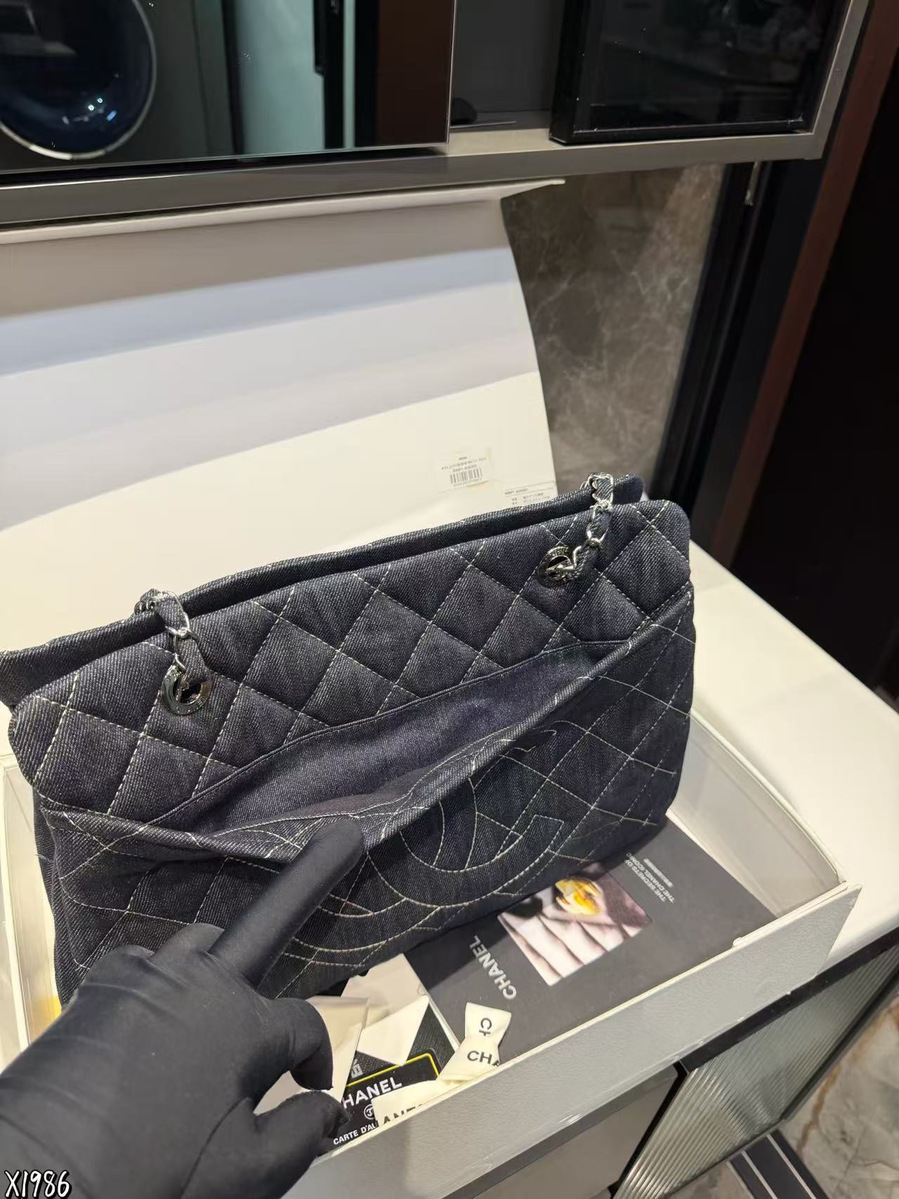 CHANE1 ダブルCチェーンデニムショッピングバッグ【50％割引+送料無料】