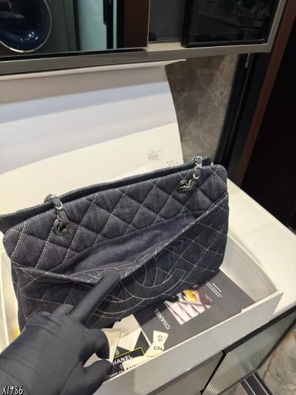 CHANE1 ダブルCチェーンデニムショッピングバッグ【50％割引+送料無料】