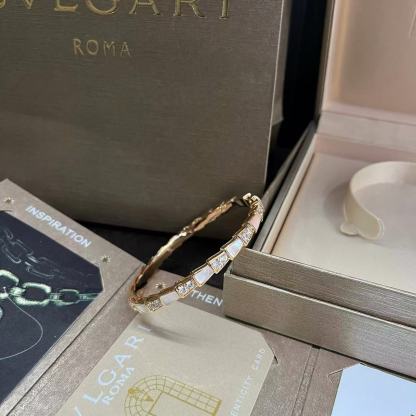 BVLGAR1 ダイヤモンドセット スネークブレスレット【50％割引+送料無料】