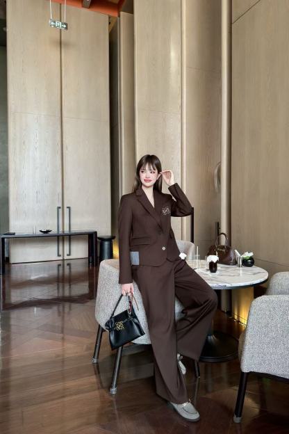 L0WEW 刺繍ロゴジャケット+パンツ ツーピースセット【50％割引+送料無料】