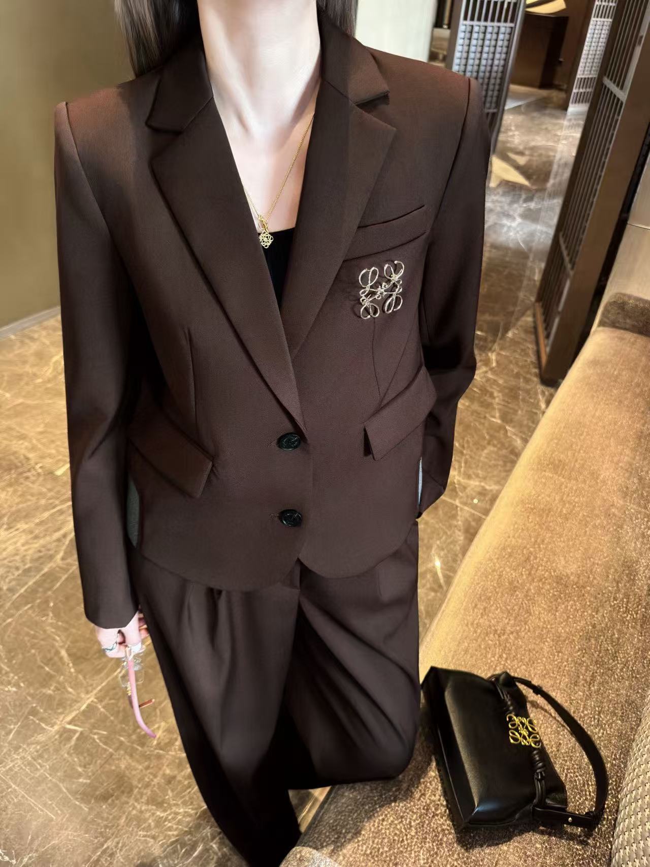 L0WEW 刺繍ロゴジャケット+パンツ ツーピースセット【50％割引+送料無料】