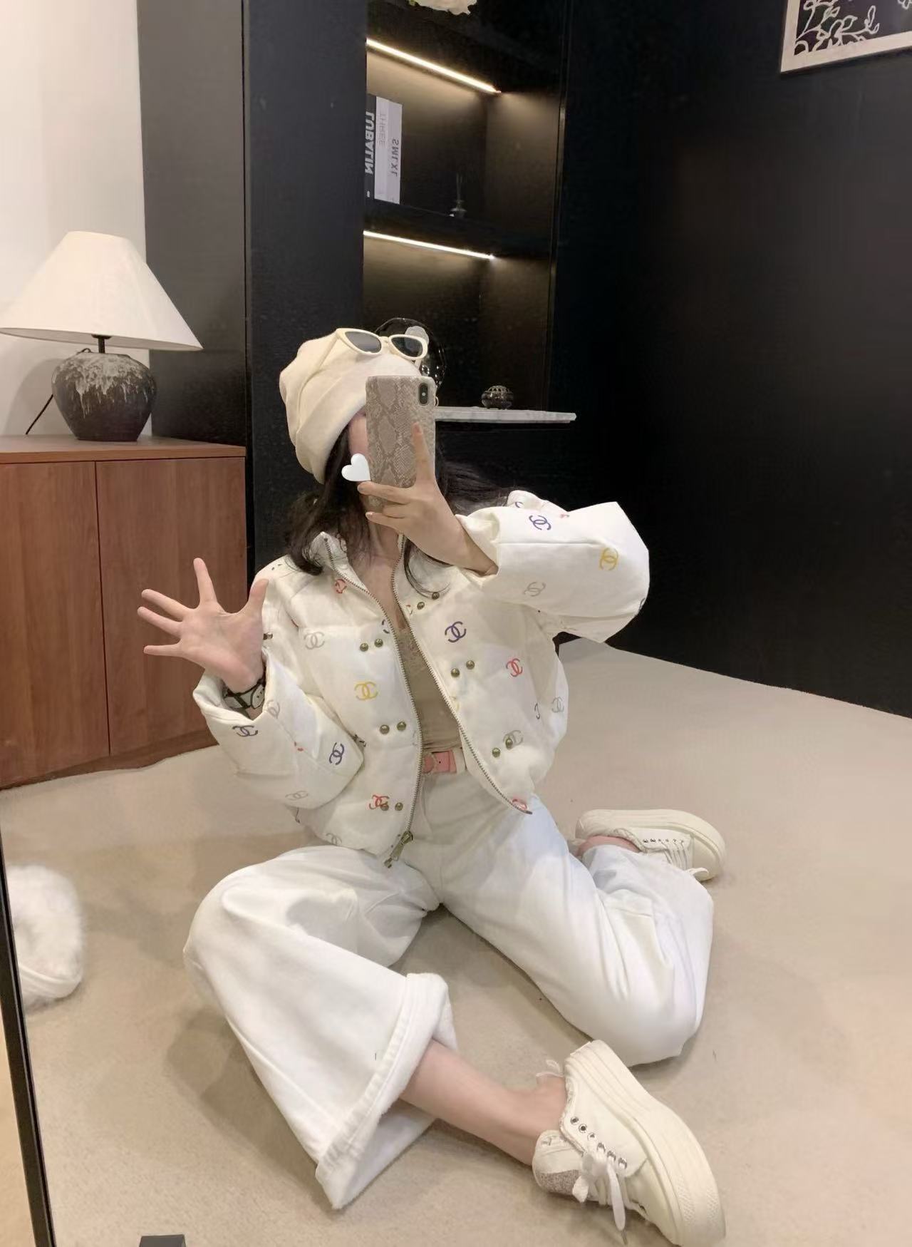 CHANE1 ダブルC カラフルダウンジャケット【50％割引+送料無料】