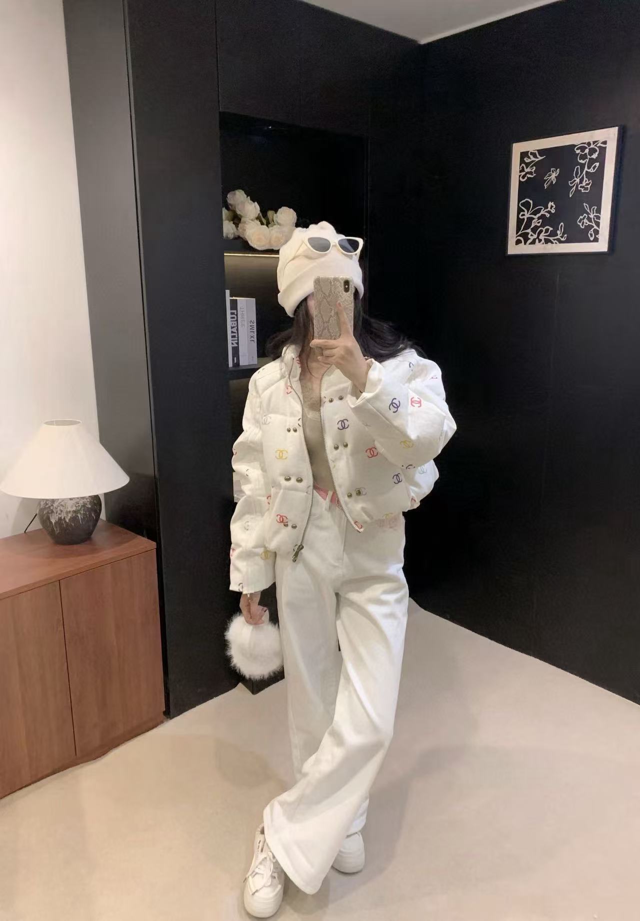 CHANE1 ダブルC カラフルダウンジャケット【50％割引+送料無料】