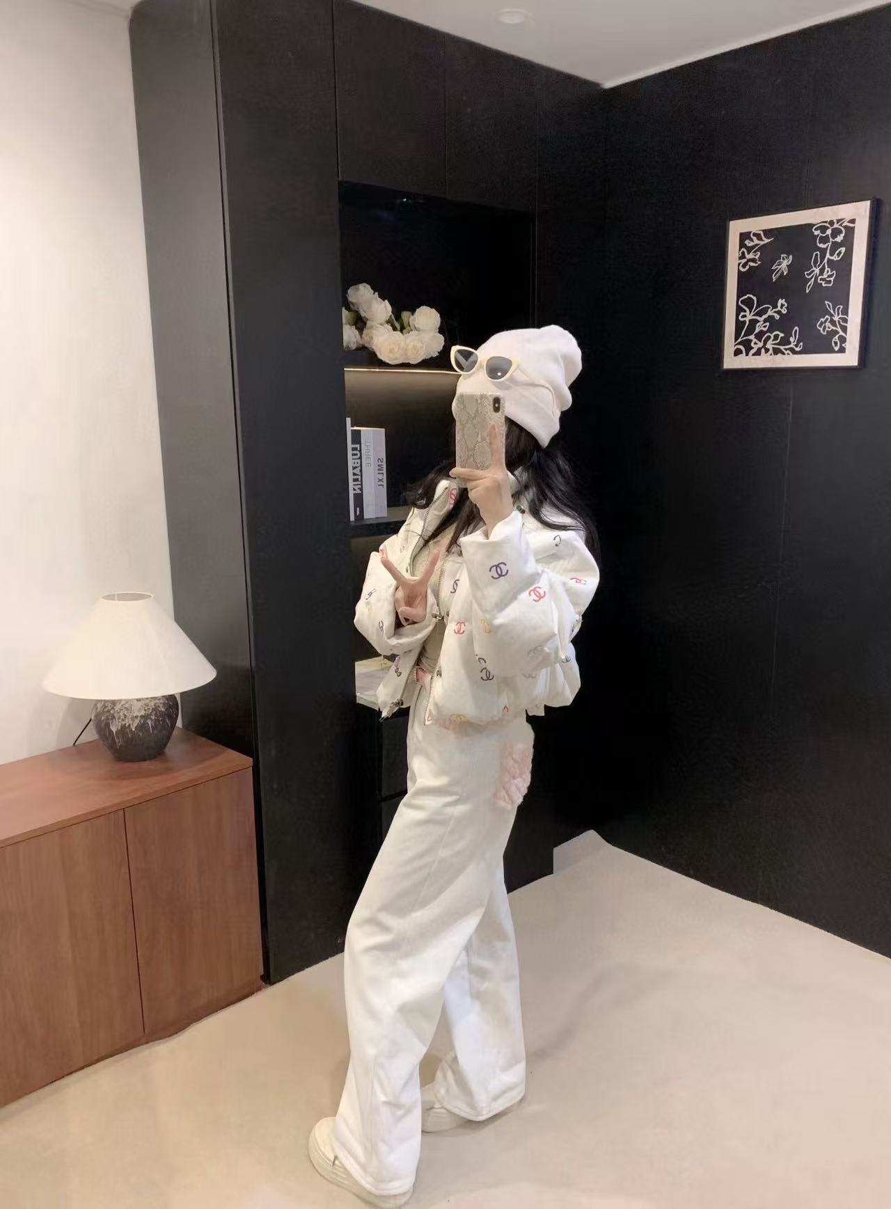 CHANE1 ダブルC カラフルダウンジャケット【50％割引+送料無料】