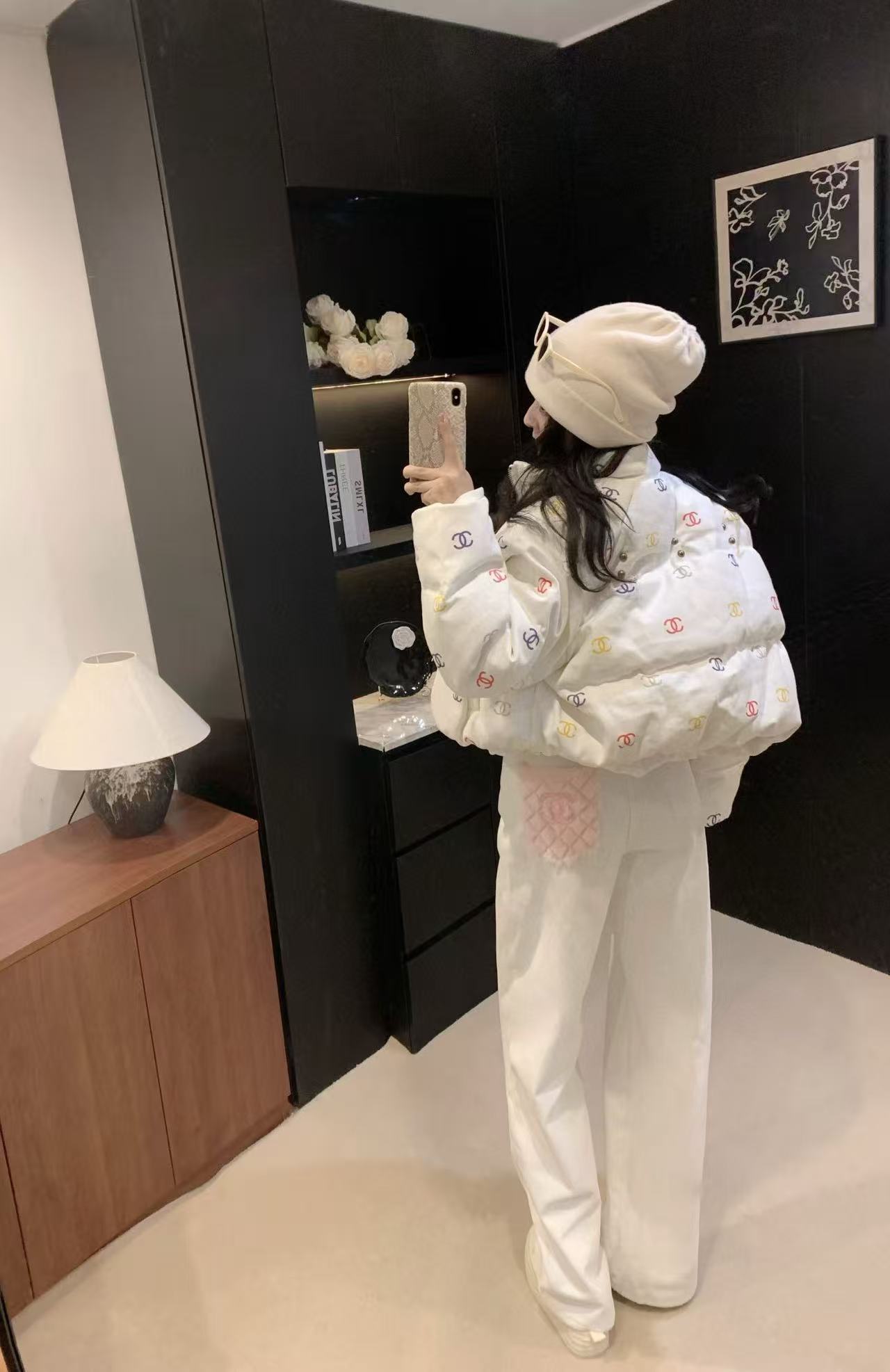 CHANE1 ダブルC カラフルダウンジャケット【50％割引+送料無料】