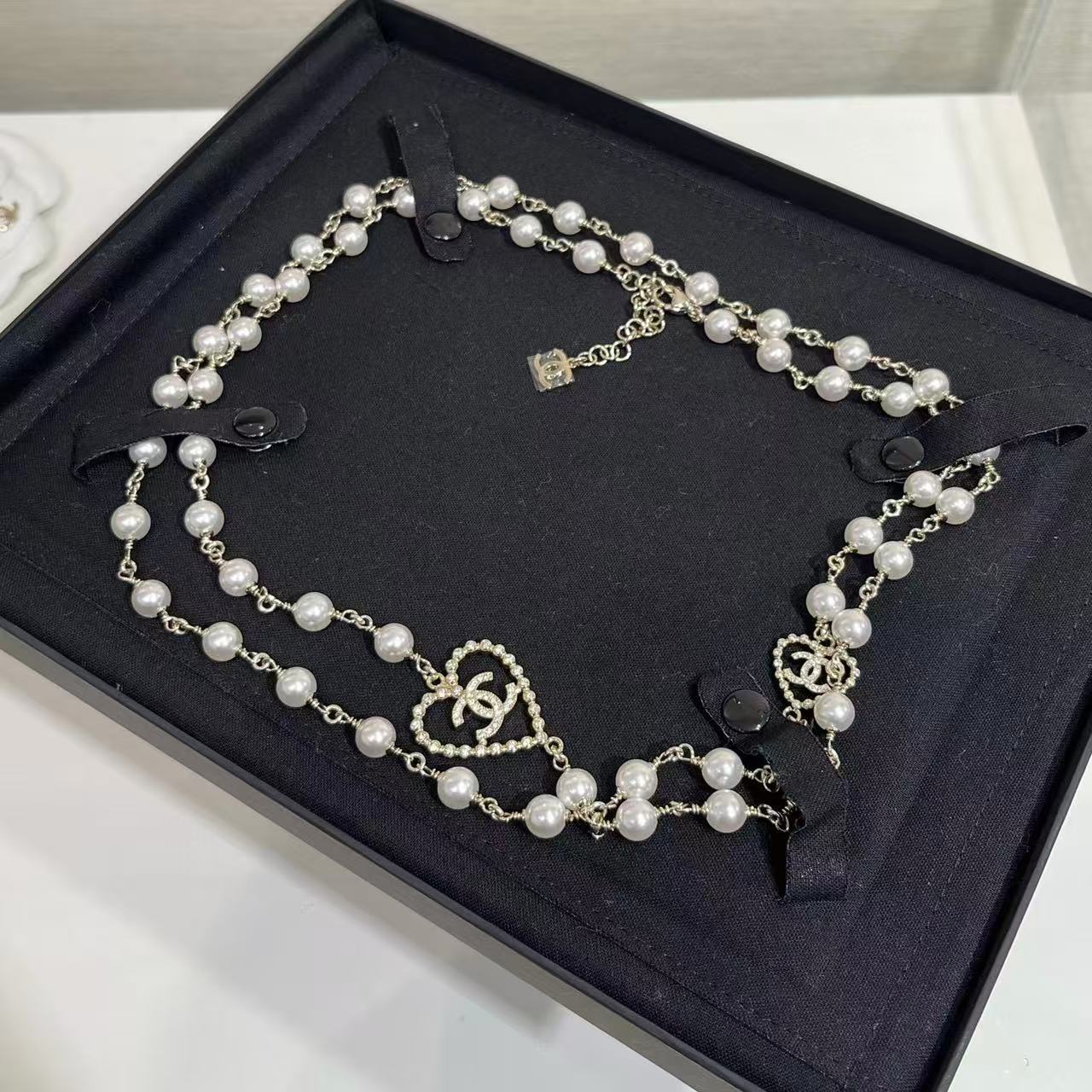 CHANE1 ダブルC パールハート セーターネックレス【50％割引+送料無料】