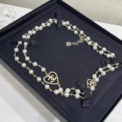 CHANE1 ダブルC パールハート セーターネックレス【50％割引+送料無料】