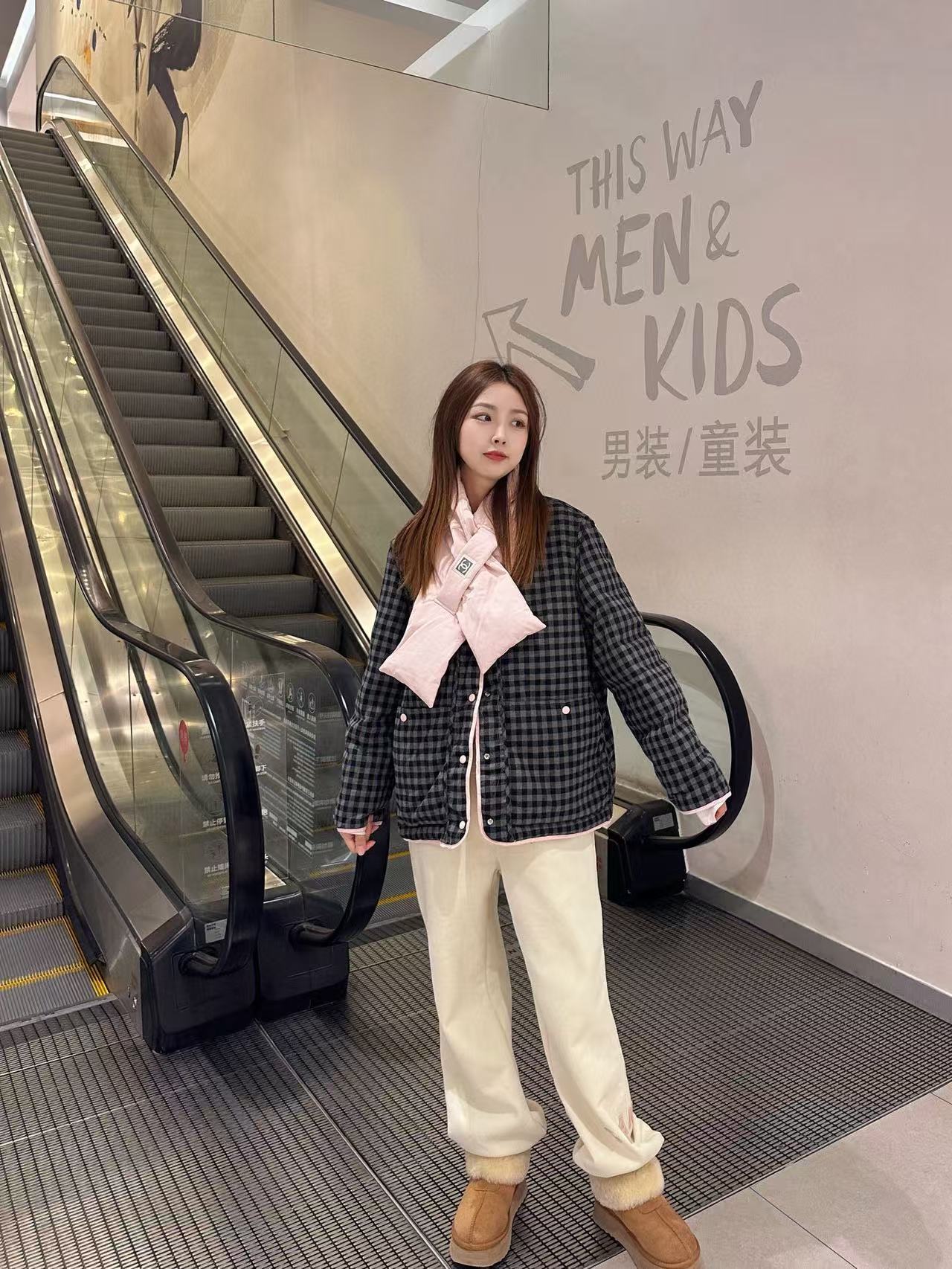 CHANE1 ダブルC マフラー + ダウン ツーピースセット【50％割引+送料無料】