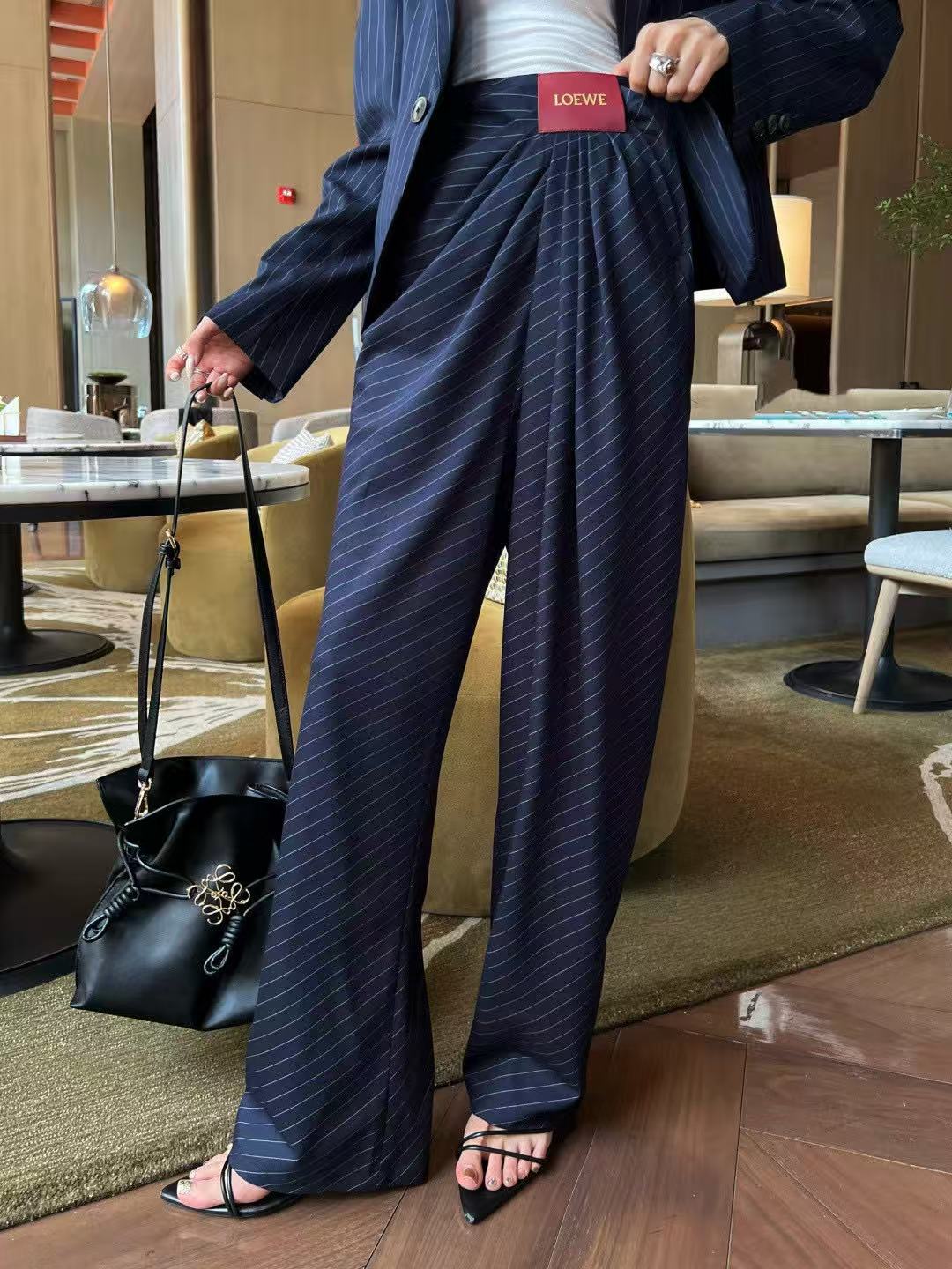 L0WEW ストライプブレザーとパンツのツーピースセット【50％割引+送料無料】