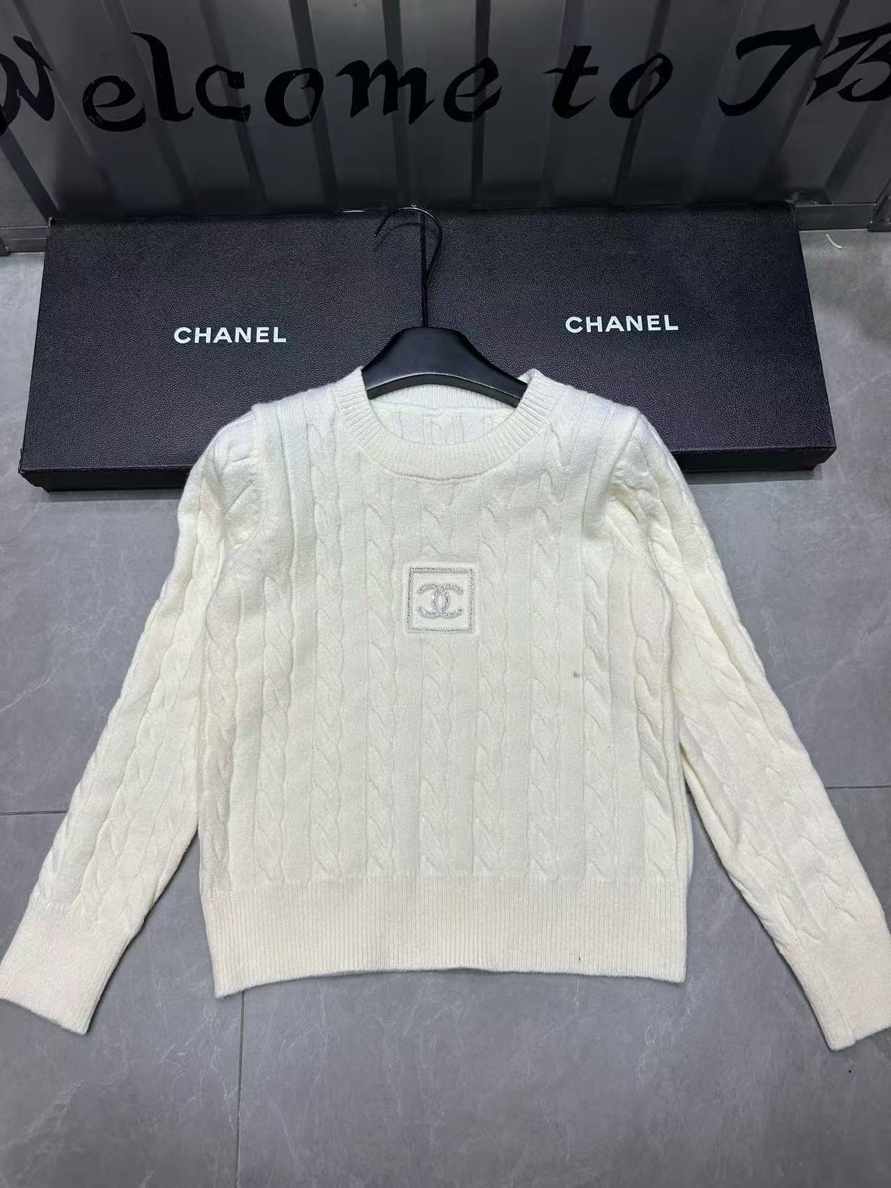 CHANE1 ダブルC ウール ロングスリーブ セーター【50％割引+送料無料】