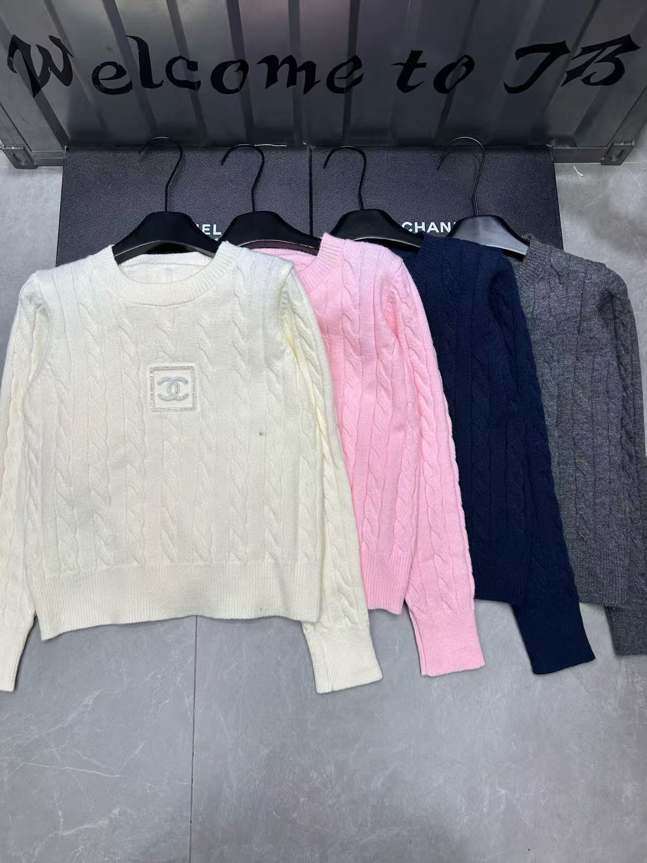 CHANE1 ダブルC ウール ロングスリーブ セーター【50％割引+送料無料】