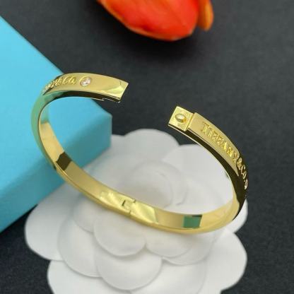 T1ffanyダイヤモンドブレスレット【50％割引+送料無料】