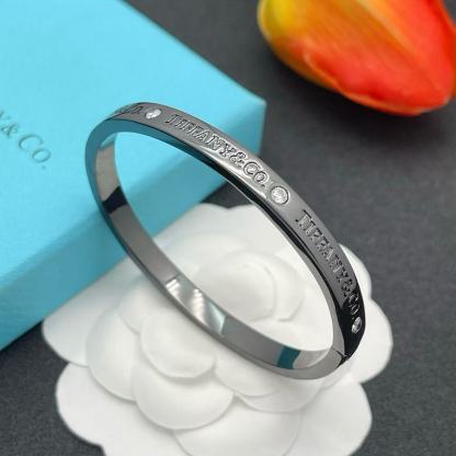 T1ffanyダイヤモンドブレスレット【50％割引+送料無料】