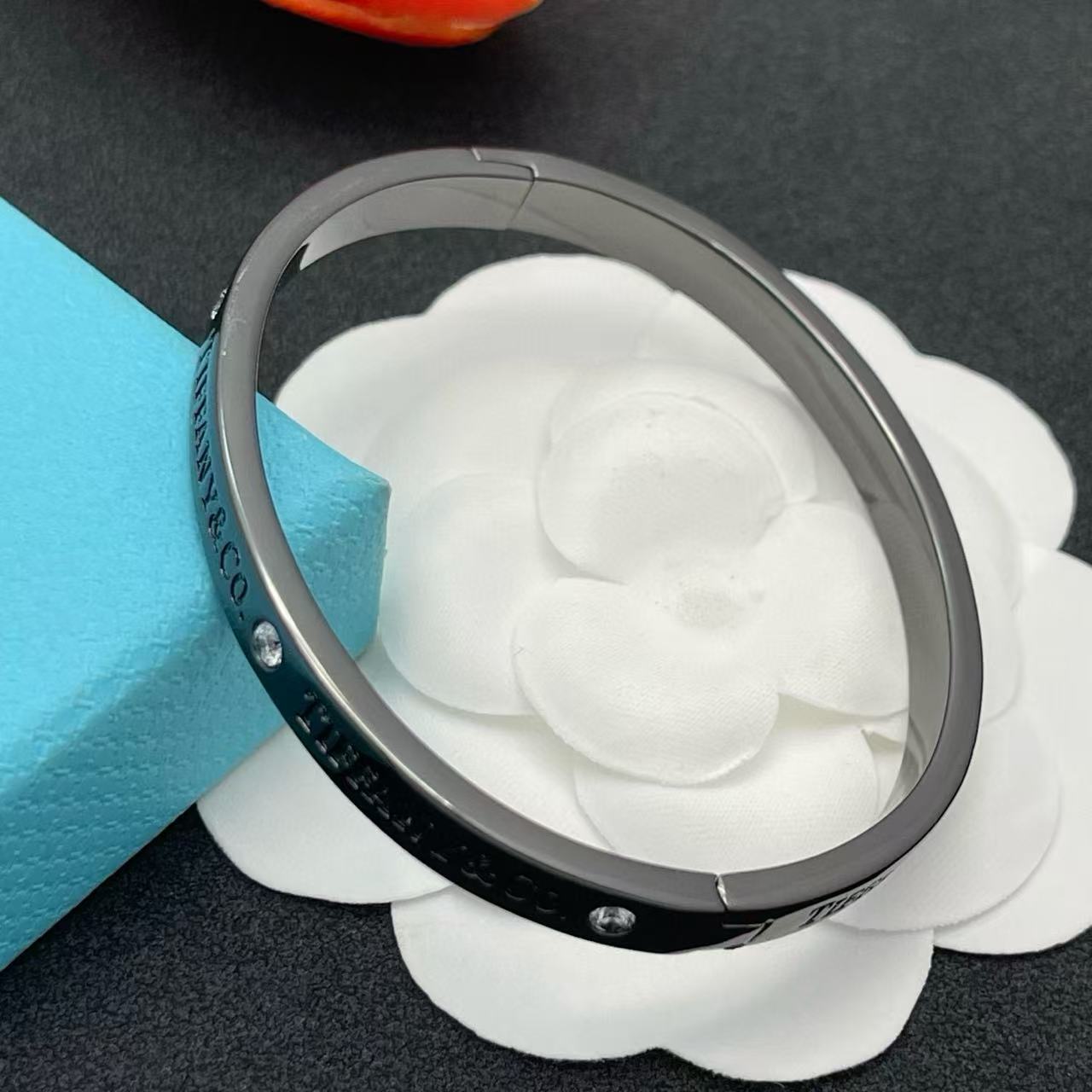 T1ffanyダイヤモンドブレスレット【50％割引+送料無料】