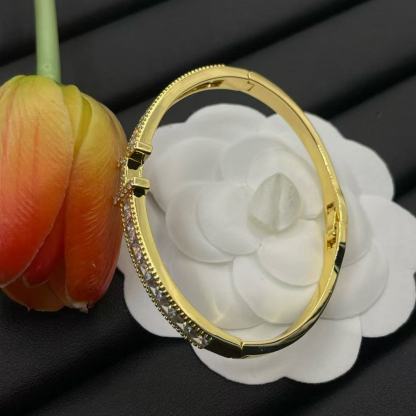 HEREM5 ダイヤモンドブレスレット【50％割引+送料無料】