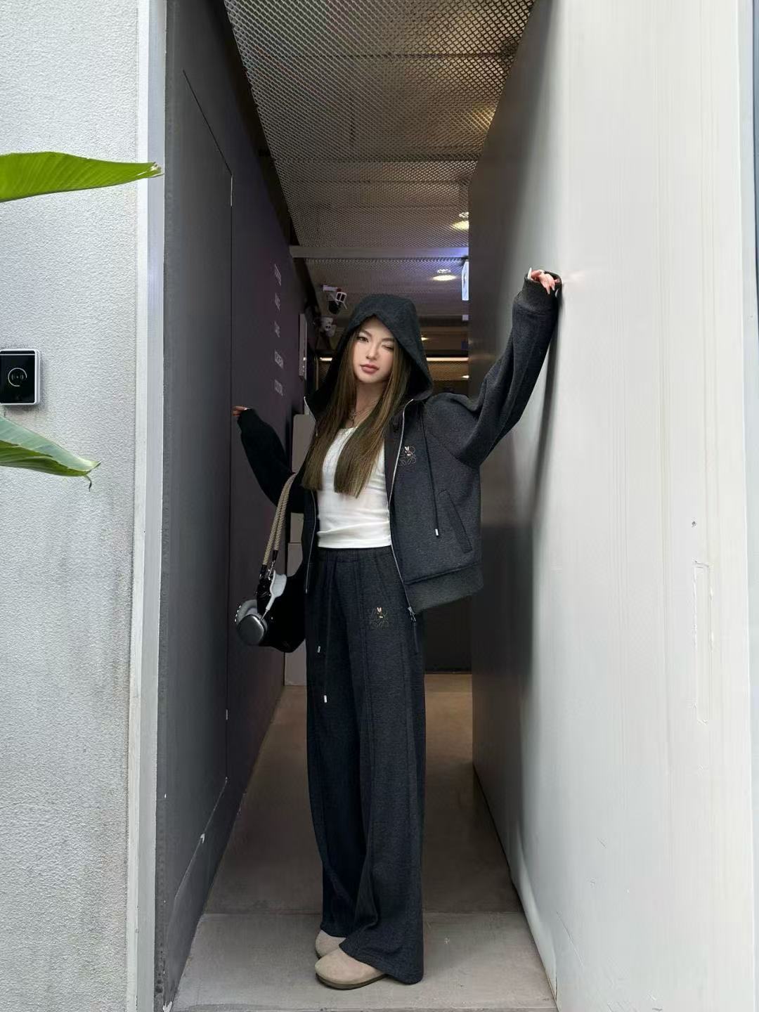 L0WEW フード付きジップアップジャケット + パンツ ツーピースセット【50％割引+送料無料】