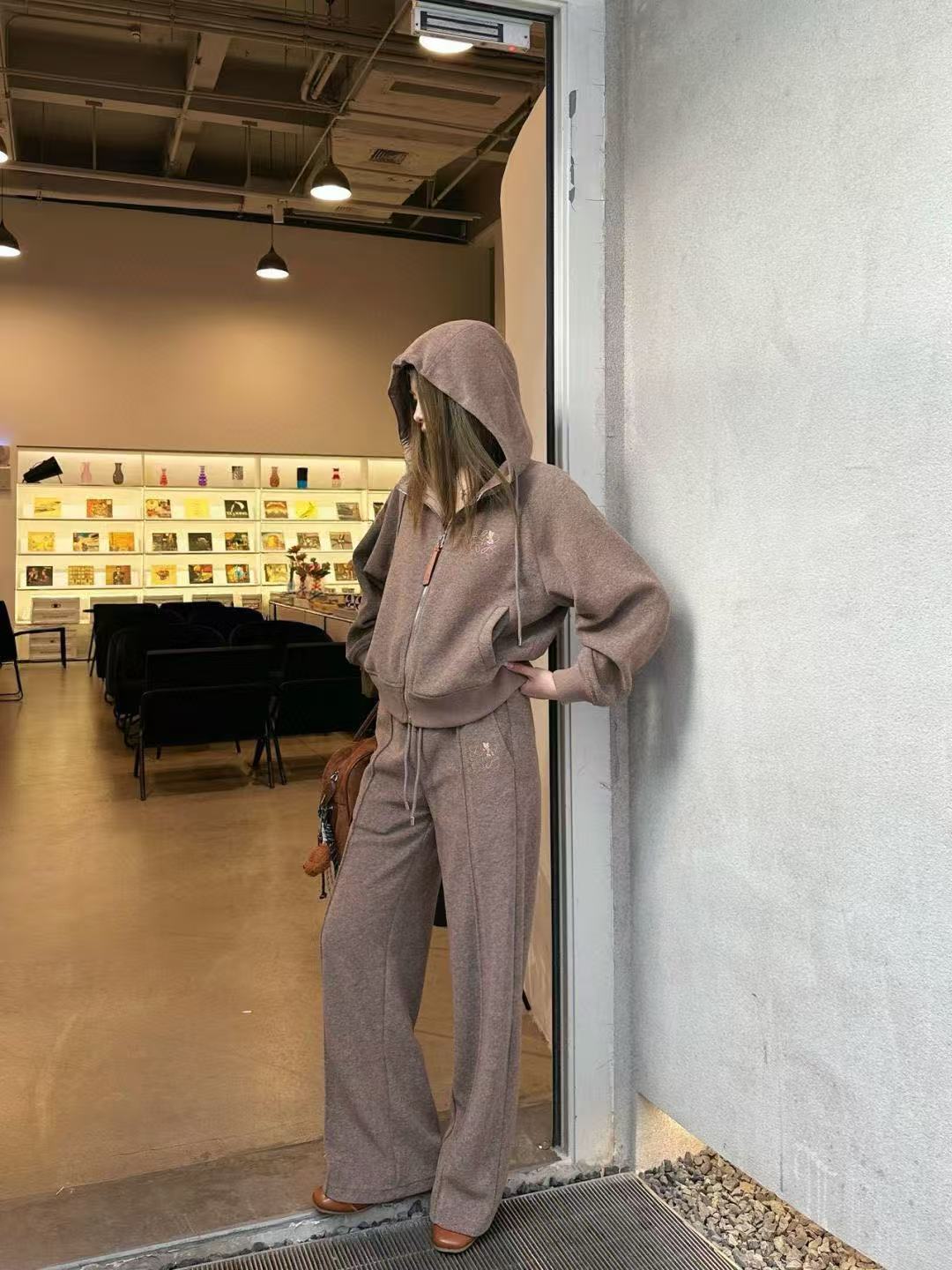 L0WEW フード付きジップアップジャケット + パンツ ツーピースセット【50％割引+送料無料】