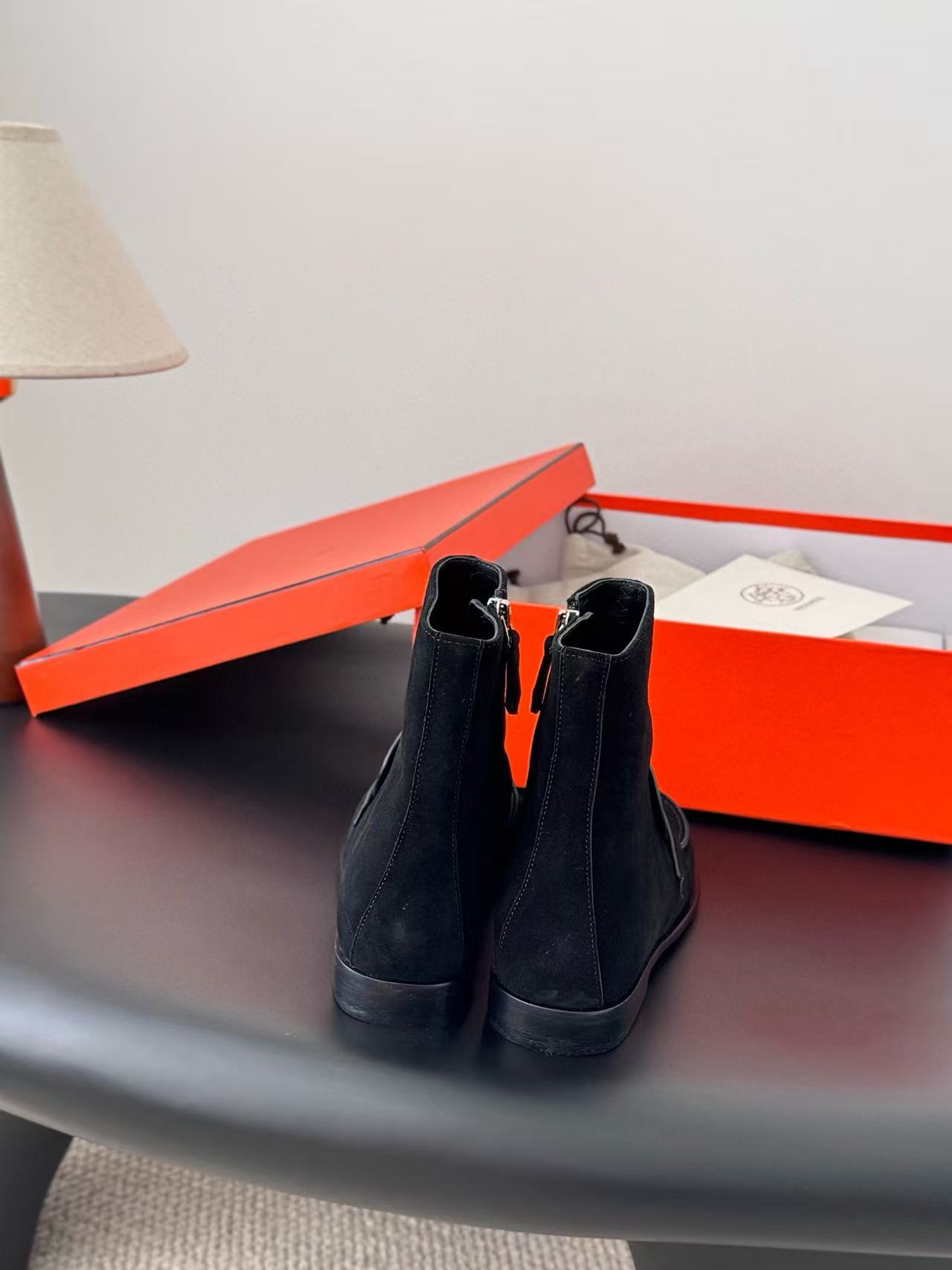 HERME5高品質ケリーバックルアンクルブーツ【50％割引+送料無料】