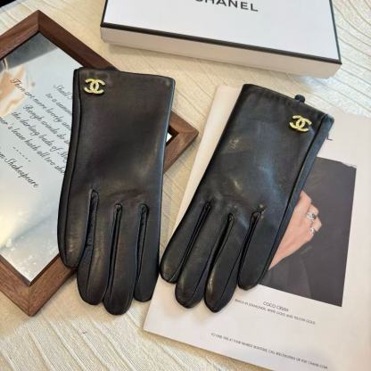 CHANE1 ダブルC ウール＆ラムスキン グローブ【50％割引+送料無料】