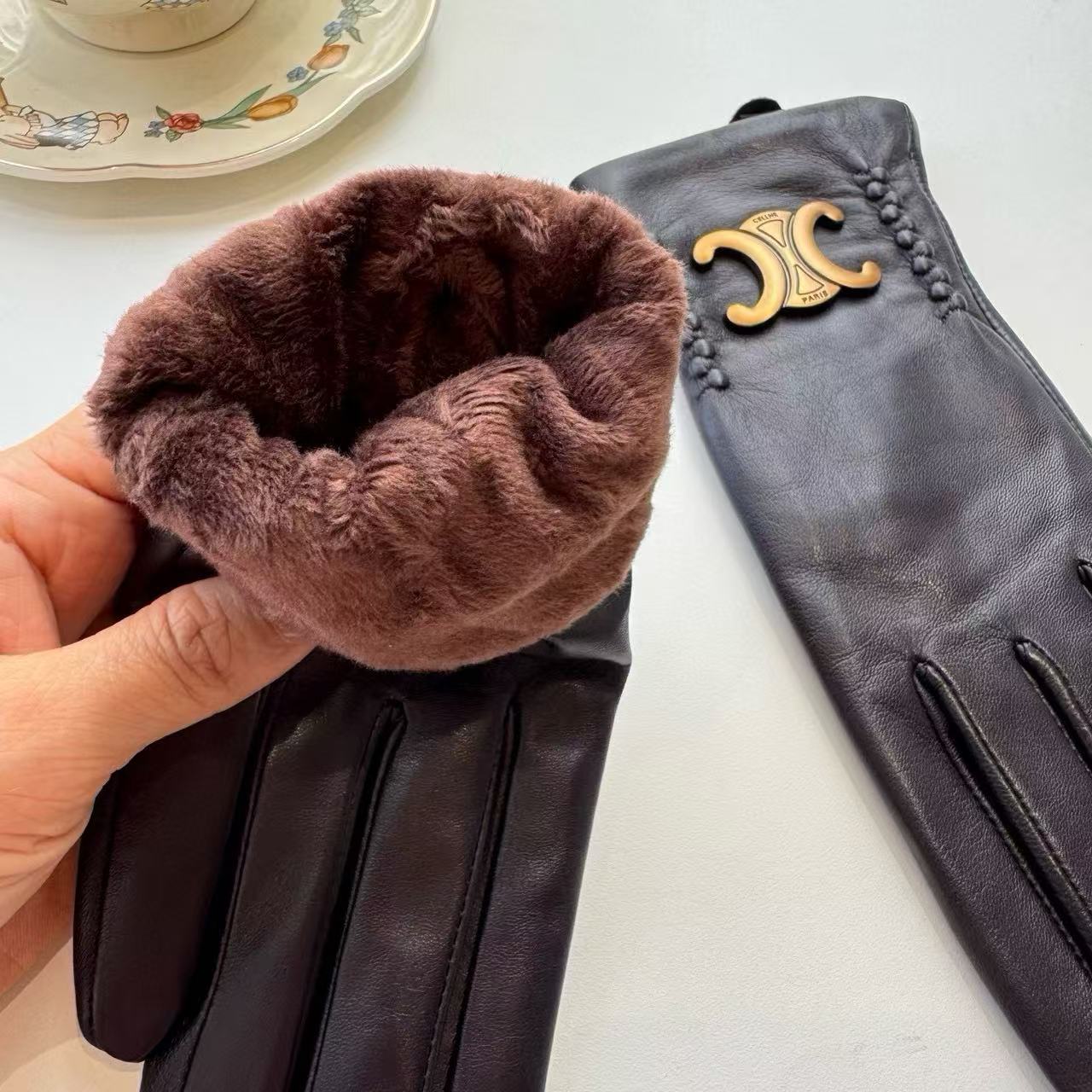 CEL1NE 凱旋門ウール＆シープスキングローブ【50％割引+送料無料】